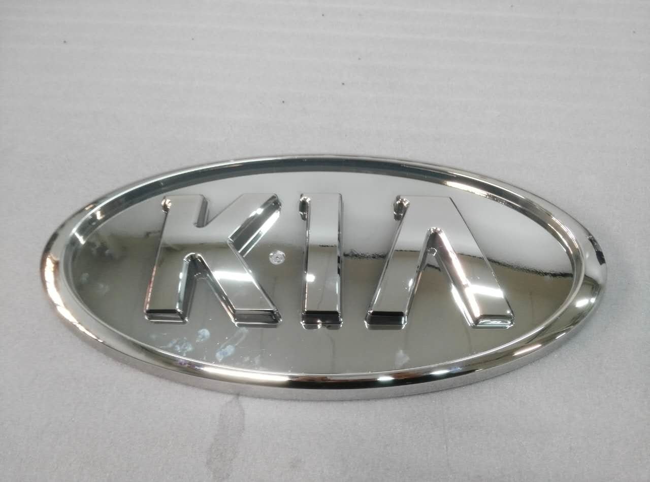 PMMA Car Logo Board Vacuum Metalizing Equipment UV Coating Process Durable