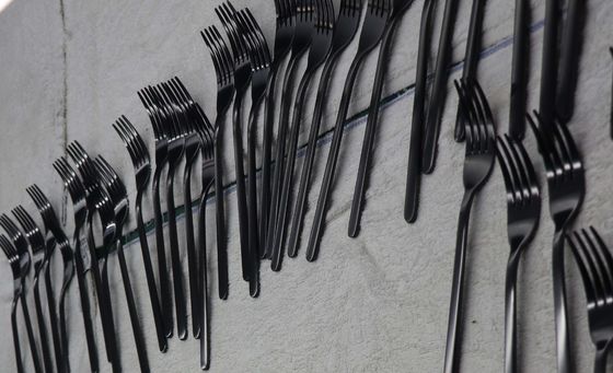 良い価格 ステンレス鋼の、ガラスおよび陶磁器項目のための黒い色PVDのコーティング サービス オンライン