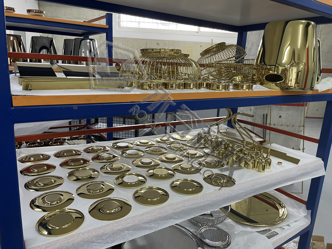 早い者勝ち‼️ラジャス⭐️半導体合金健康器ゴールド